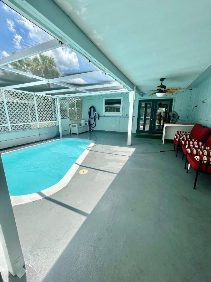 A Cozy Space Coast Retreat ティテュスビル エクステリア 写真